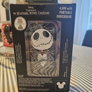 The Nightmare Before Christmas Portable Power Bank - Black